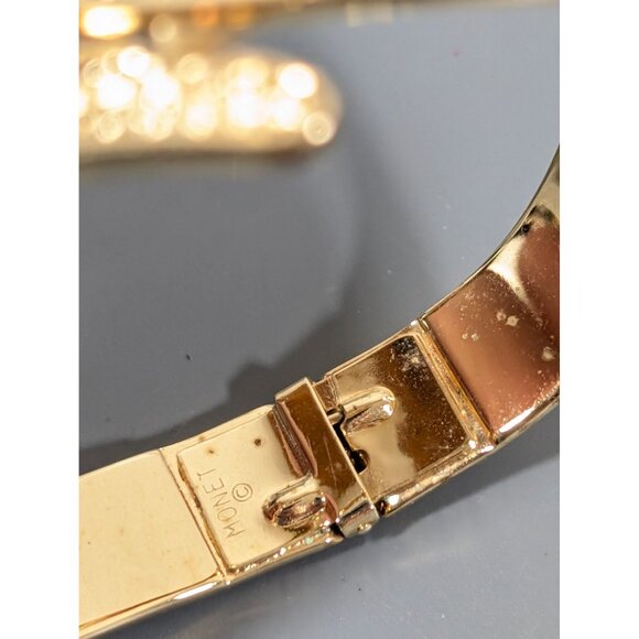 Vintage Monet Gold Tone Asymmetric Bypass Hinge Bangle Bracelet 6" - Picture 6 of 9